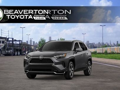 New 2025 Toyota RAV4 SE