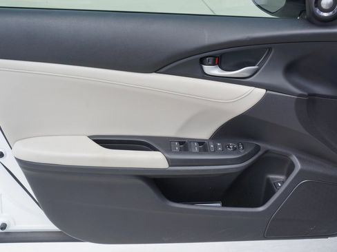 Used 2021 Honda Insight Touring image 22