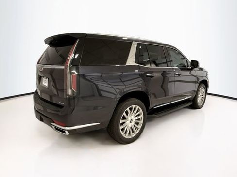 Used 2022 Cadillac Escalade Premium Luxury image 6