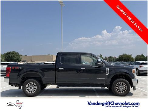Used 2020 Ford F250 XLT w/ XLT Premium Package AWD/4WD image 3
