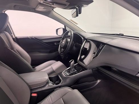 Used 2025 Subaru Outback Onyx Edition XT image 11