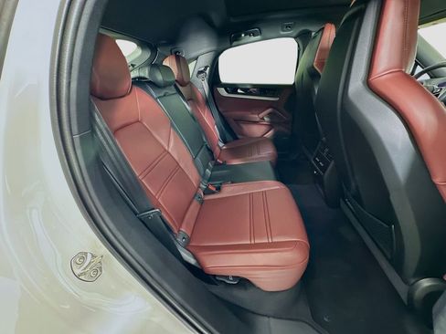 New 2026 Porsche Cayenne E-Hybrid Coupe image 28