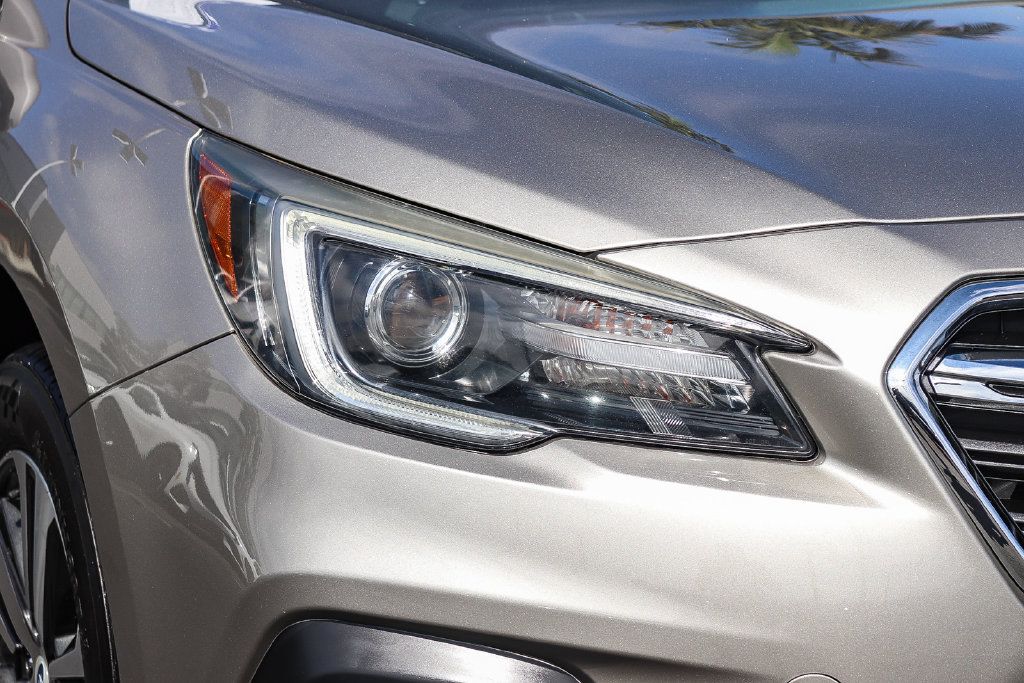 Used 2019 Subaru Outback 2.5i Limited w/ Popular Package #2 AWD/4WD image 10