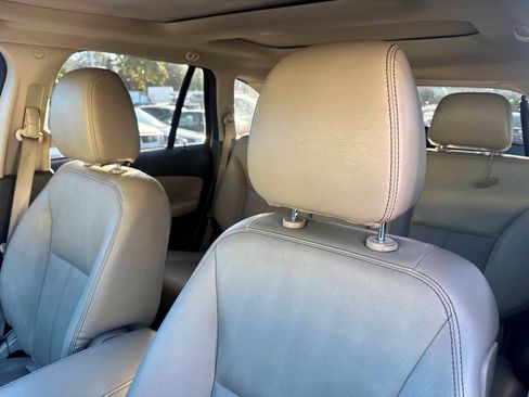 Used 2013 Ford Edge SEL FWD image 7