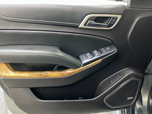 Used 2017 GMC Yukon Denali w/ Open Road Package image 33