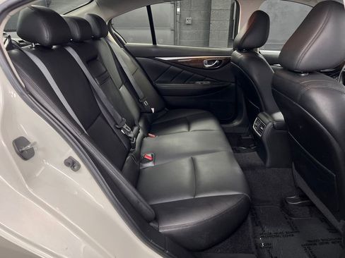 Used 2019 INFINITI Q50 Luxe w/ Essential Package (3.0T Luxe) image 25