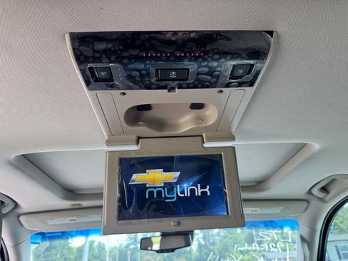 Used 2015 Chevrolet Tahoe LTZ RWD image 27