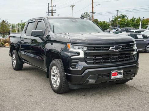 Used 2023 Chevrolet Silverado 1500 RST w/ LPO, Liner Protection Package AWD/4WD image 3