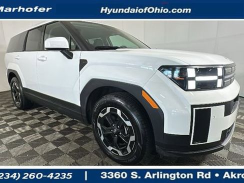 Used 2026 Hyundai Santa Fe SE AWD/4WD image 1