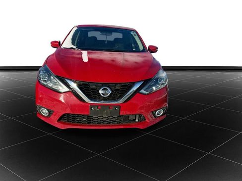Used 2018 Nissan Sentra SR image 3