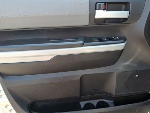 Used 2021 Toyota Tundra Limited w/ Limited Premium Package image 12