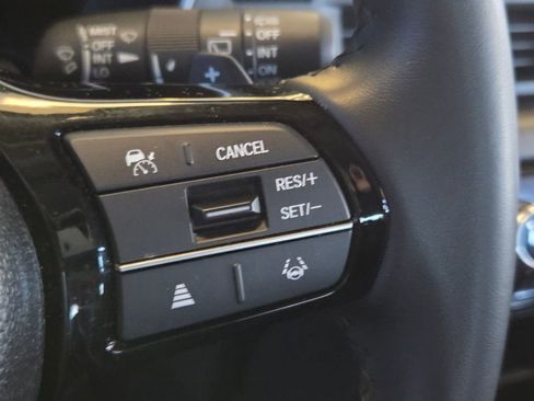 Certified 2025 Honda Pilot EX-L image 38