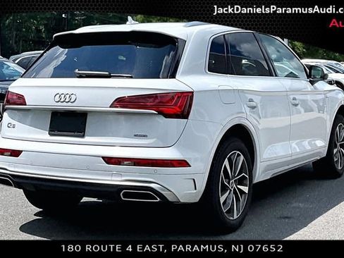 Used 2022 Audi Q5 2.0T Premium Plus w/ Premium Plus Package AWD/4WD image 2