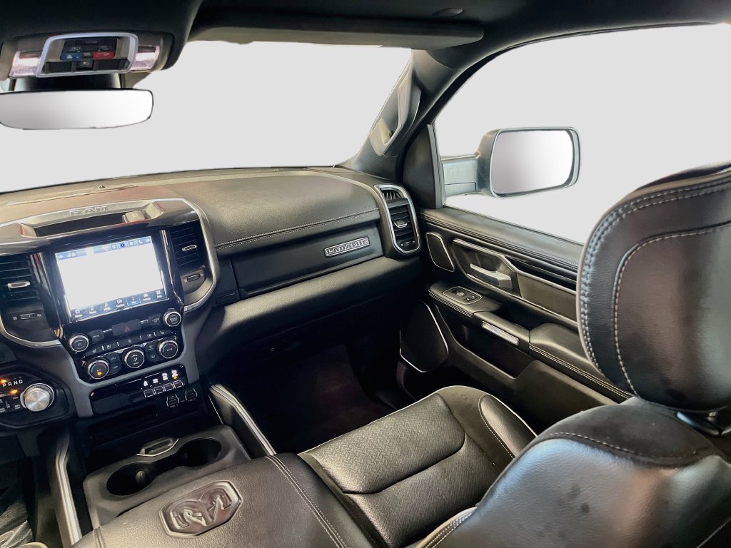 Used 2022 RAM 1500 Laramie AWD/4WD image 24