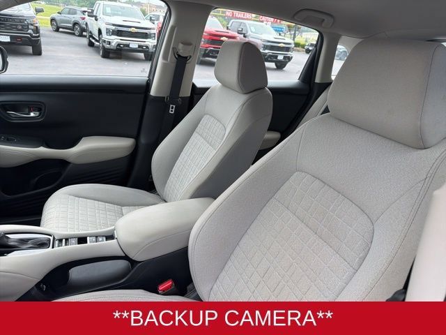 Used 2023 Honda HR-V LX image 9