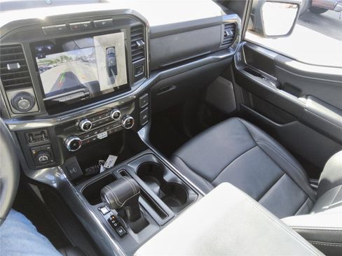 Certified 2022 Ford F150 XLT w/ Equipment Group 302A High image 48