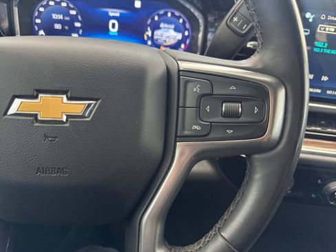 Used 2023 Chevrolet Silverado 1500 LT AWD/4WD image 21