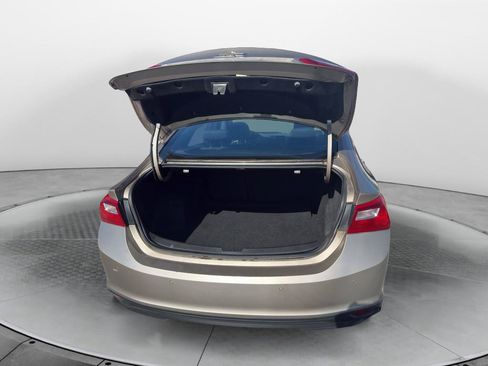 Used 2024 Chevrolet Malibu LT FWD image 5