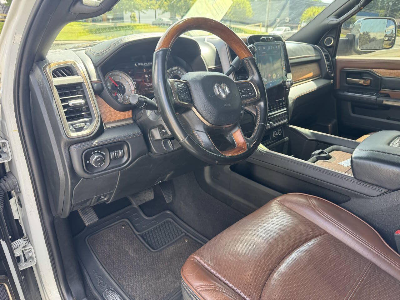 Used 2022 RAM 2500 Limited AWD/4WD image 5