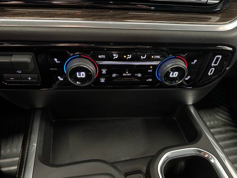 Used 2026 Chevrolet Silverado 1500 RST w/ Convenience Package II AWD/4WD image 22