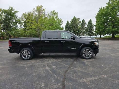 Used 2022 RAM 1500 Laramie w/ Sport Appearance Package AWD/4WD image 7