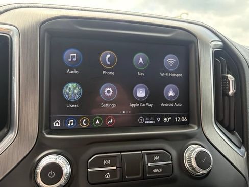 Used 2022 GMC Sierra 2500 Denali w/ Denali Black Diamond Edition AWD/4WD image 19