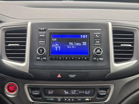 Used 2017 Honda Ridgeline RTL image 17