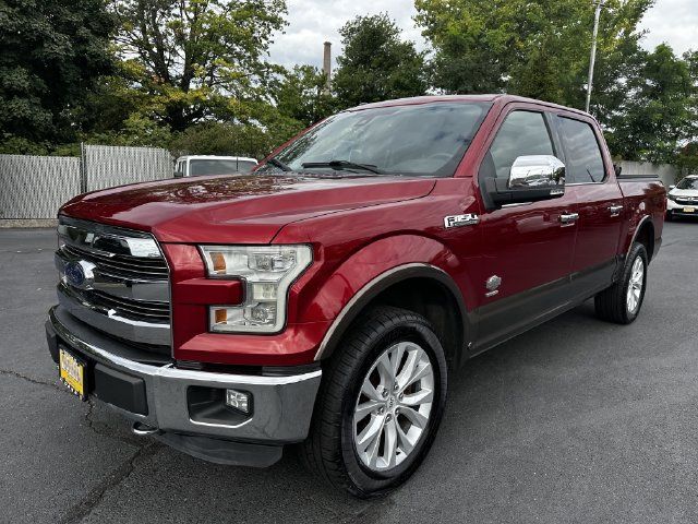 Used 2015 Ford F150 King Ranch w/ Equipment Group 601A Luxury AWD/4WD image 9