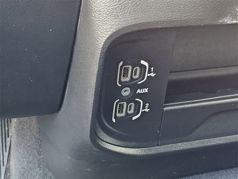 Used 2024 RAM 2500 Big Horn image 19