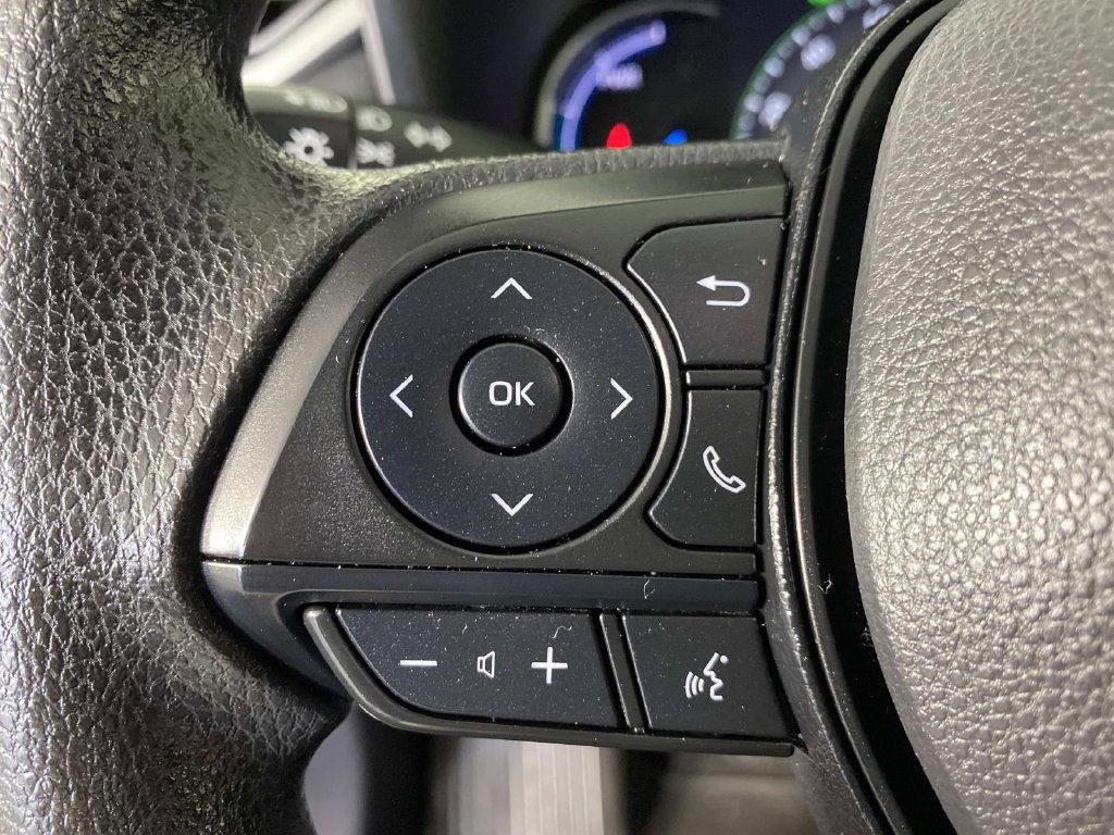 Used 2024 Toyota RAV4 XLE AWD/4WD image 15