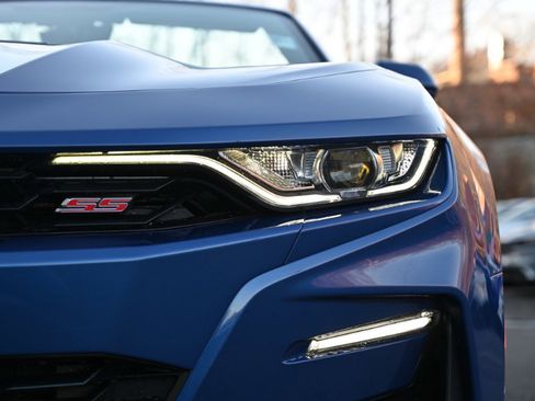 Used 2021 Chevrolet Camaro SS image 15