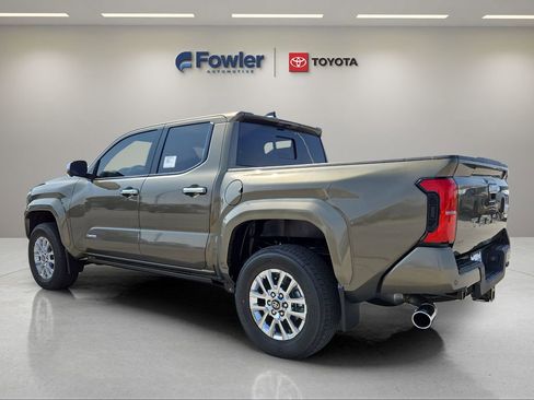 New 2026 Toyota Tacoma Limited AWD/4WD image 5