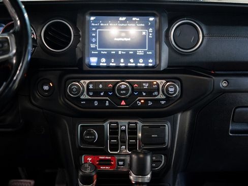 Used 2020 Jeep Wrangler Unlimited Rubicon w/ Quick Order Package 28Y Recon AWD/4WD image 27