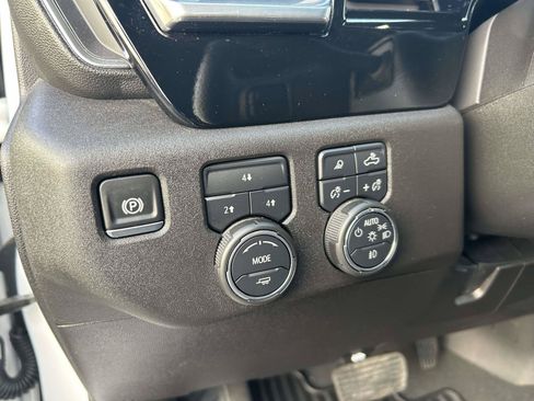 Used 2025 Chevrolet Silverado 2500 LT w/ Safety Package AWD/4WD image 21