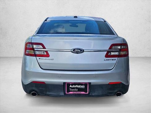 Used 2017 Ford Taurus Limited FWD image 6