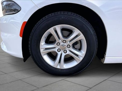 Used 2023 Dodge Charger SXT image 9