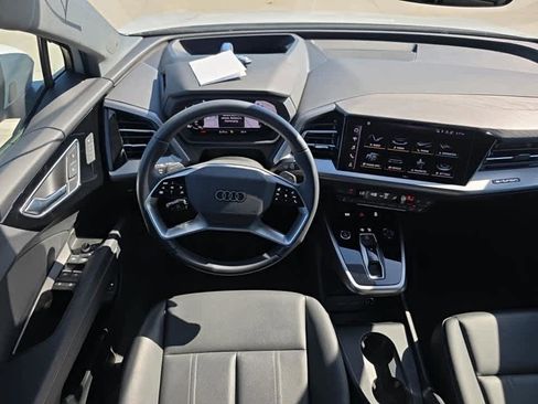 Used 2023 Audi Q4 e-tron Prestige w/ Black Optic Package image 7