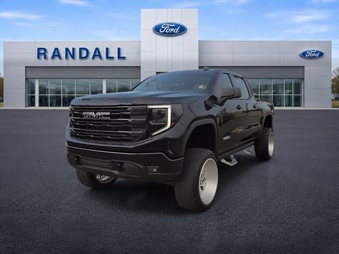 Used 2022 GMC Sierra 1500 Elevation AWD/4WD image 2