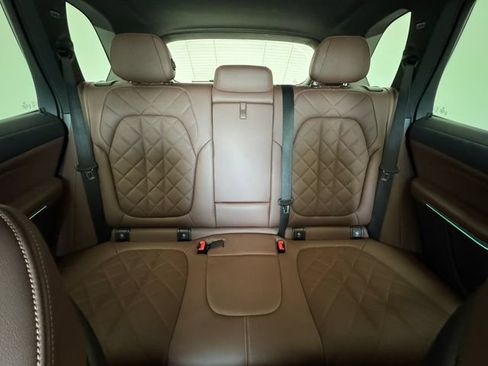 Used 2023 BMW X5 sDrive40i w/ M Sport Package RWD image 7