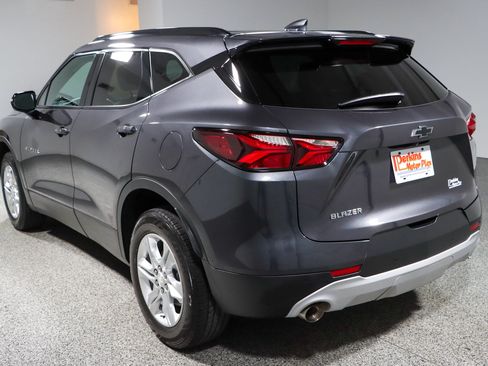 Used 2022 Chevrolet Blazer LT FWD image 9