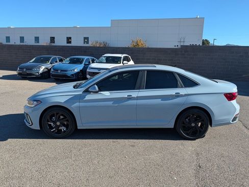 New 2026 Volkswagen Jetta SE image 7