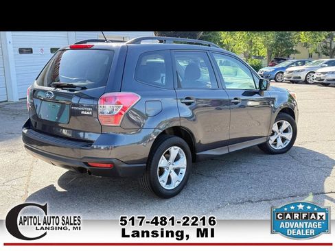 Used 2015 Subaru Forester 2.5i Premium w/ All-Weather Package AWD/4WD image 8