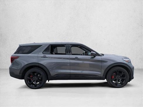 Used 2022 Ford Explorer ST w/ Equipment Group 401A AWD/4WD image 4