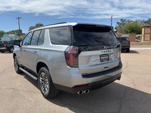 Used 2025 Chevrolet Tahoe Z71 AWD/4WD image 28