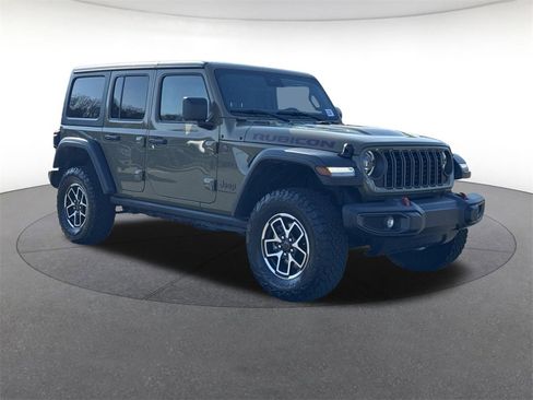 Used 2025 Jeep Wrangler Unlimited Rubicon image 7