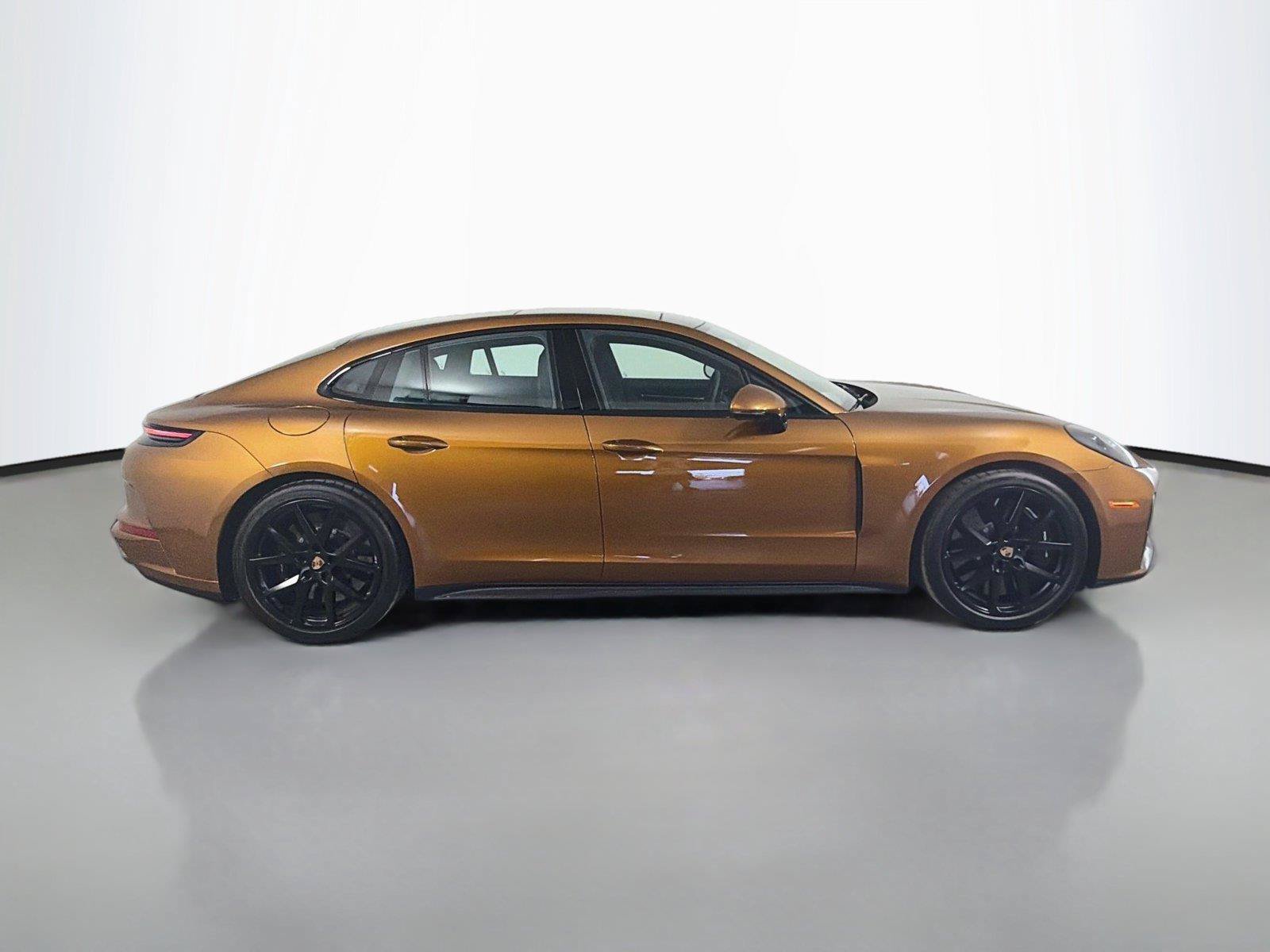 Certified 2025 Porsche Panamera GTS AWD/4WD image 8