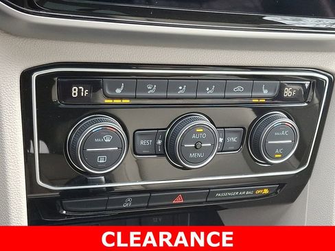 Used 2022 Volkswagen Atlas SE image 18