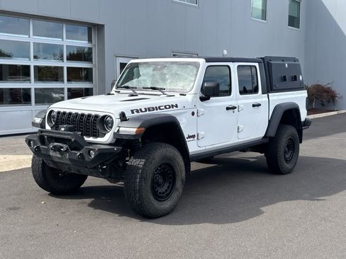 Certified 2024 Jeep Gladiator Rubicon w/ Technology Group AWD/4WD image 1