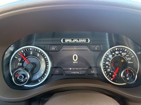 Used 2019 RAM 1500 Laramie w/ Bed Utility Group image 14