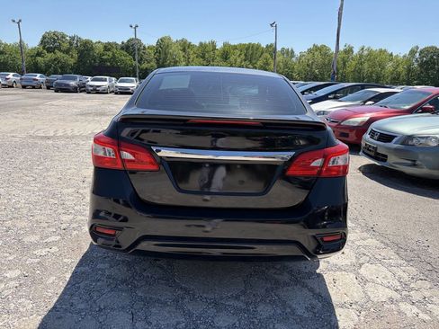 Used 2017 Nissan Sentra SR FWD image 5